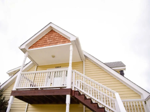 Azalea Inn Bed & Breakfast