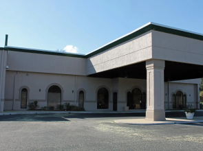Cottonwood Suites Savannah Hotel & Conference Center