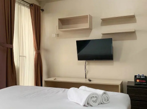 Comfort And Homey Studio At Margonda Residence 5 Apartment