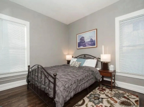 Historical Bungalow Near CSU & Old Town!