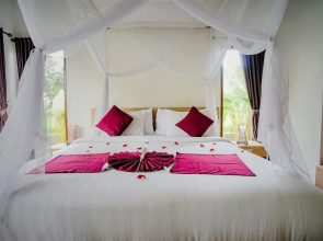 Three Gold Luxury Private Villa