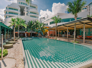 A-One New Wing Hotel