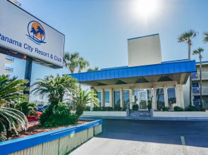 Panama City Resort & Club, a VRI resort