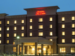 Hampton Inn & Suites Cincinnati / Kenwood