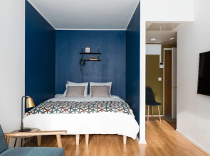 Central Design Studio Home