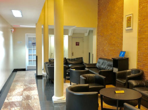 31 Street Broadway Hotel