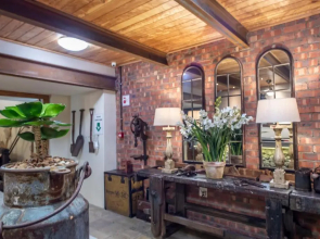 Excellent Guest House