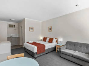 Taft Apartments