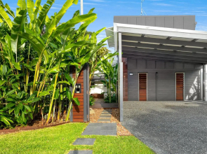 Dwyer St Great Family Beach House