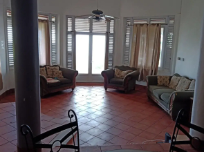 Serene room nr Intl Airpt & Sandy Beach