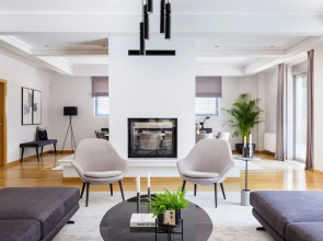 Eos Urban Villa by Upstreet