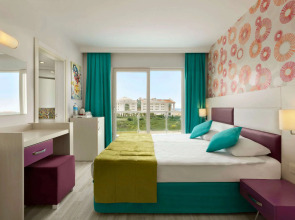 Ramada Resort by Wyndham Side