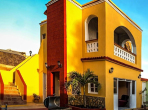 Hostal DLena TRINIDAD