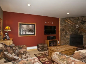 Two-Bedroom Park Place Condo B103 in Breckenridge