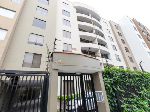 Simply Comfort Gorgeous Miraflores Aprt