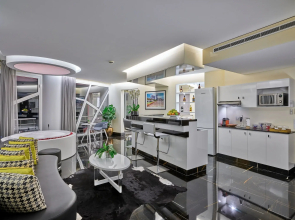 Sodeco Suites