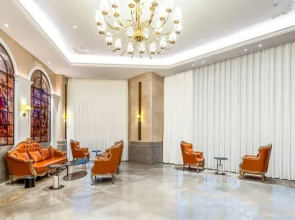 Vienna International Hotel (Sichuan Normal University Chenglong Campus)