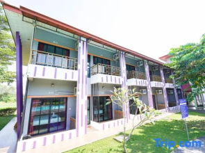 RoomQuest Chonburi Phanat Nikhom