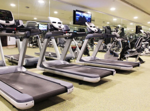 Almansour Suites Hotel Doha