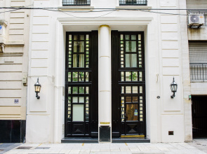 1253 Recoleta Small Hotel
