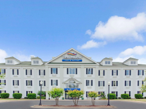 Baymont by Wyndham Pearl