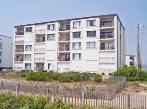 Even Keel 404 2 Bedroom Condo by RedAwning