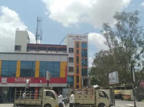 iROOMZ Hotel Ashoka