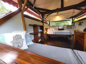 Casa Cayuco Eco-Adventure Lodge