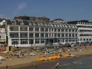 The Carlton Hotel