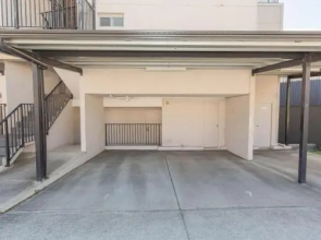 Edge 7/16 Clyde Street