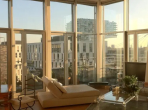 Traumpenthaus Am Reihnauhafen In Köln