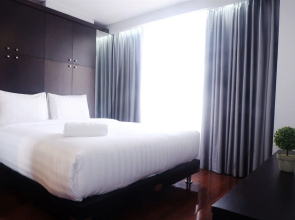 2BR Patria Park Apartment by Travelio