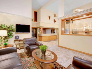 Super 8 by Wyndham Aberdeen East