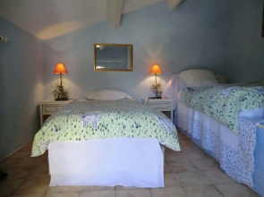 Domaine de Pierravon. Chambres d'hôtes
