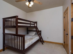 Crimson Cliffs Unit 55