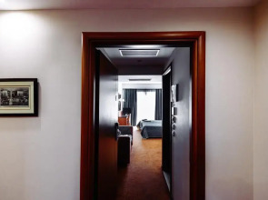 The Athens Mirabello