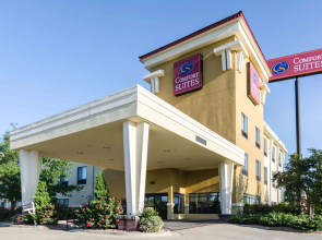 Comfort Suites Salina South