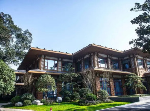 Yueyang Junshan Island Narada & Resort