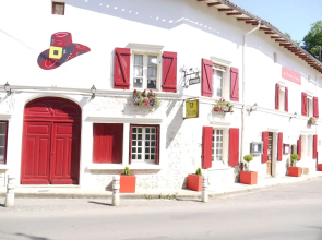 Le Chapeau Rouge