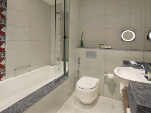 DoubleTree by Hilton Hotel and Residences Dubai Al Barsha