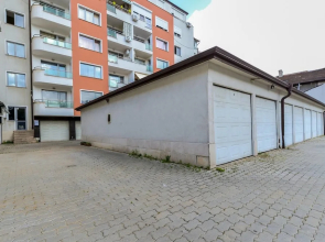 FM Deluxe 1-BDR Apartment with Parking - The M Place