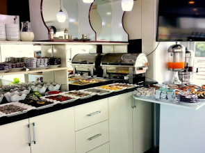 Sayeban Gold Hotel