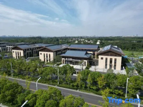 Renjoy Hotel
