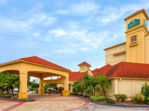 La Quinta Inn & Suites by Wyndham Lakeland West