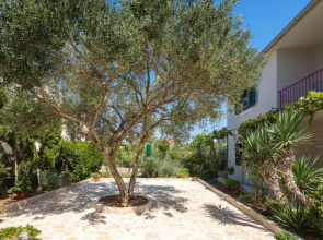 Apartment DUBA