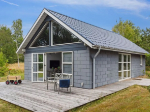 "Haghbarth" - 400m from the sea in Lolland, Falster and Mon