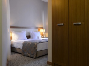 Yasmak Comfort Hotel