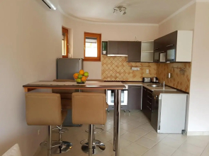 Napsugár Apartman