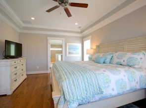 Absolute Paradise 5 Bedroom Home by RedAwning