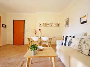 Oliveira in Tavira With 1 Bedrooms and 1 Bathrooms